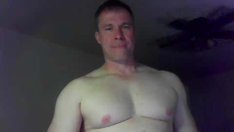 Snapshot of jamesjewels chatting on 05/19/26, 02:29 jamesjewels online show from 05/19/26, 02:29