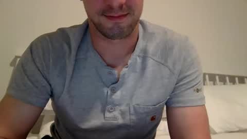 jamesnewtron online show from 11/12/25, 02:56