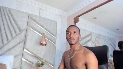 Snapshot of jamesparck chatting on 01/10/25, 06:06 James online show from 01/10/25, 06:06