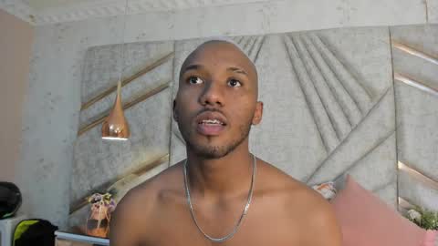 Snapshot of jamesparck chatting on 02/09/25, 06:16 James online show from 02/09/25, 06:16