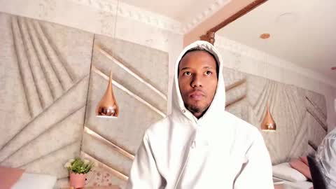 Snapshot of jamesparck chatting on 03/11/25, 12:17 James online show from 03/11/25, 12:17