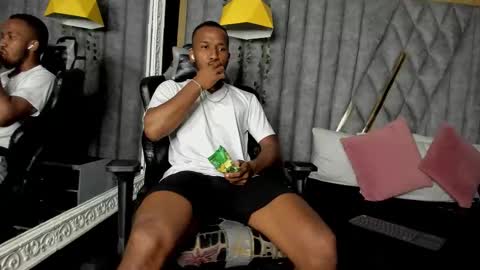 James  online show from 03/08/26, 11:30