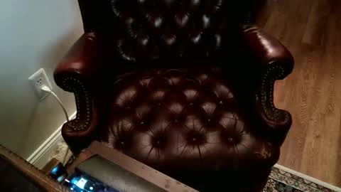 Snapshot of jamespembroke chatting on 03/12/26, 12:50 James Pembroke at your service online show from 03/12/26, 12:50