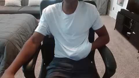 Snapshot of jamessbaker chatting on 06/28/26, 08:59 jamessbaker online show from 06/28/26, 08:59
