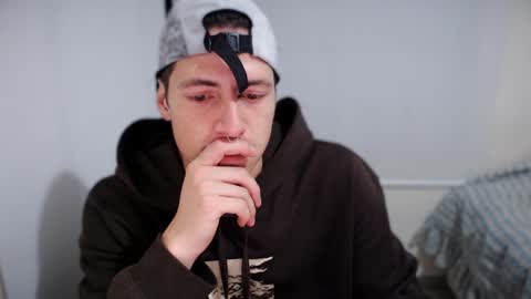 jamesss____ online show from 01/12/25, 02:45