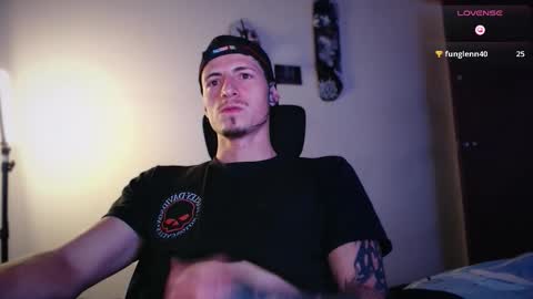 jamesss____ online show from 12/04/25, 03:38