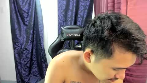 Snapshot of jamesthebigcockxxx chatting on 03/08/25, 08:22 jamesthebigcockxxx online show from 03/08/25, 08:22