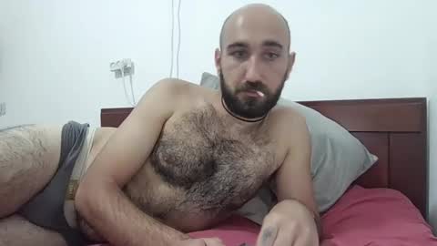 Snapshot of jamesthorn39 chatting on 09/23/25, 12:24 jamesthorn39 online show from 09/23/25, 12:24