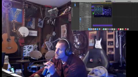 Jameswebbscope online show from 10/14/25, 02:23