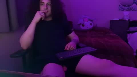 Snapshot of jamexoxo_ chatting on 03/10/25, 06:27 jazzy online show from 03/10/25, 06:27