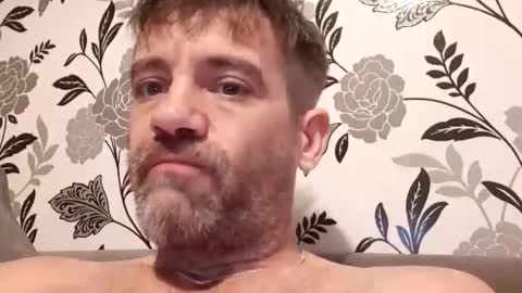 Snapshot of jamie198307 chatting on 04/05/26, 09:56 jamie198307 online show from 04/05/26, 09:56