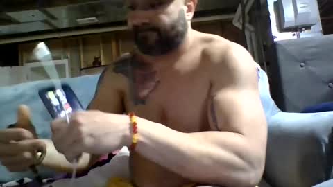 Snapshot of jamie19905 chatting on 02/26/25, 03:21 jamie19905 online show from 02/26/25, 03:21