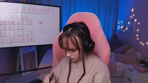 Snapshot of jamie_chung chatting on 02/20/26, 06:26 jamie_chung online show from 02/20/26, 06:26