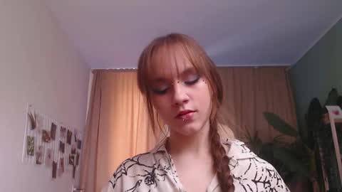 Snapshot of jamie_chung chatting on 03/23/26, 03:10 jamie_chung online show from 03/23/26, 03:10