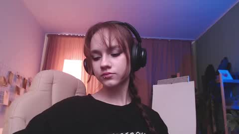 Snapshot of jamie_chung chatting on 04/14/26, 02:17 jamie_chung online show from 04/14/26, 02:17