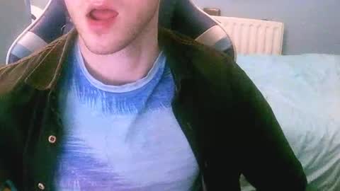 Snapshot of jamie_lad chatting on 12/12/24, 10:34 Jamie online show from 12/12/24, 10:34