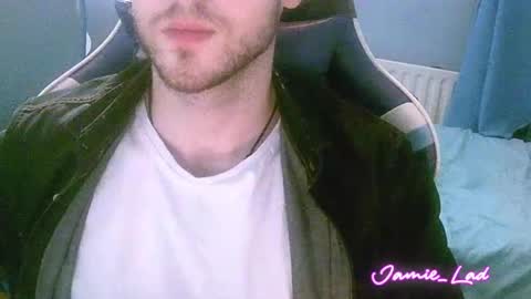 Snapshot of jamie_lad chatting on 12/26/24, 09:37 Jamie online show from 12/26/24, 09:37