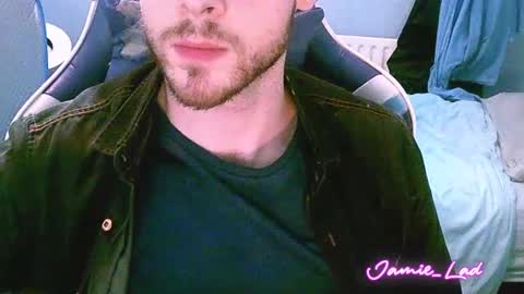 Snapshot of jamie_lad chatting on 01/04/25, 09:20 Jamie online show from 01/04/25, 09:20