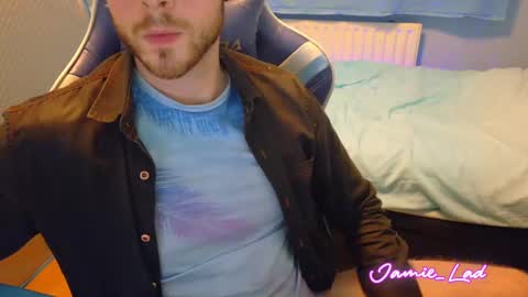 Snapshot of jamie_lad chatting on 01/09/25, 09:37 Jamie online show from 01/09/25, 09:37