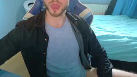 Snapshot of jamie_lad chatting on 01/11/25, 11:56 Jamie online show from 01/11/25, 11:56