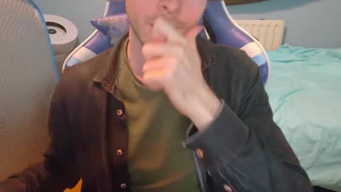 Snapshot of jamie_lad chatting on 01/24/25, 11:04 Jamie online show from 01/24/25, 11:04