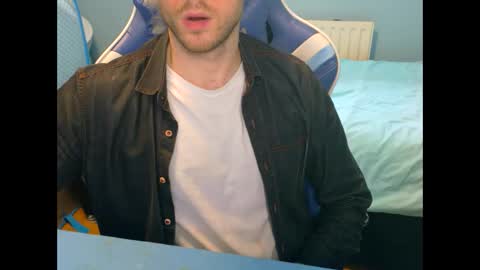 Snapshot of jamie_lad chatting on 02/07/25, 09:16 Jamie online show from 02/07/25, 09:16