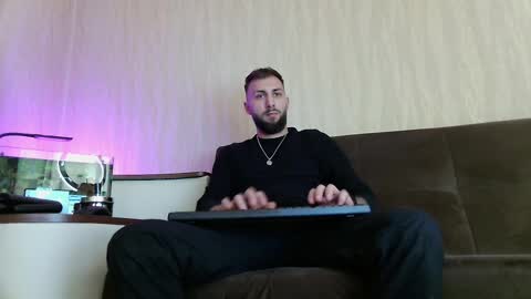 Robbie online show from 03/07/25, 06:22