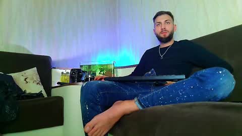 Robbie online show from 03/07/25, 09:48