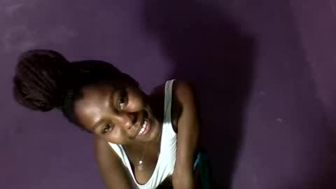 jamila531017 online show from 12/01/25, 11:48