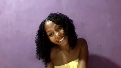 jamila531017 online show from 12/15/25, 04:22