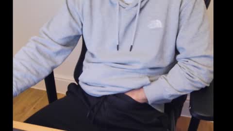 Snapshot of jammyedge chatting on 03/11/25, 08:31 Jammy online show from 03/11/25, 08:31