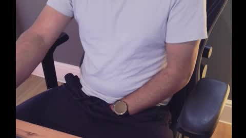 Snapshot of jammyedge chatting on 11/04/25, 08:24 Jammy online show from 11/04/25, 08:24