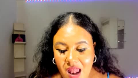 jan_milkhot online show from 12/05/25, 04:43