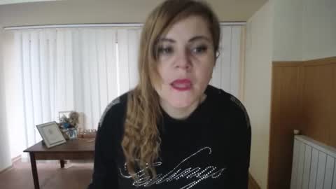 janaloveli online show from 12/17/24, 09:07