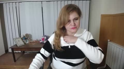 janaloveli online show from 12/24/24, 08:38