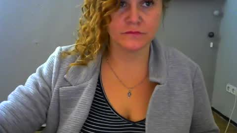 janaloveli online show from 01/03/25, 08:10