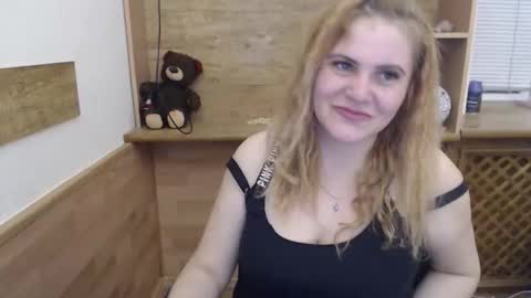 Snapshot of janaloveli chatting on 04/14/26, 07:53 janaloveli online show from 04/14/26, 07:53