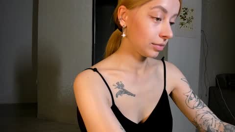 Snapshot of jane_bright chatting on 01/12/25, 09:40 Jane online show from 01/12/25, 09:40