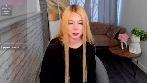 Snapshot of jane_halll chatting on 04/09/26, 01:27 Jane online show from 04/09/26, 01:27