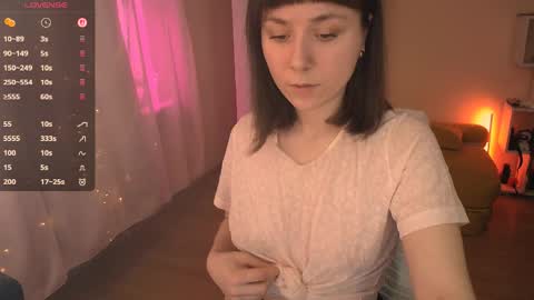 Snapshot of jane_kinn chatting on 04/22/26, 05:43 jane_kinn online show from 04/22/26, 05:43