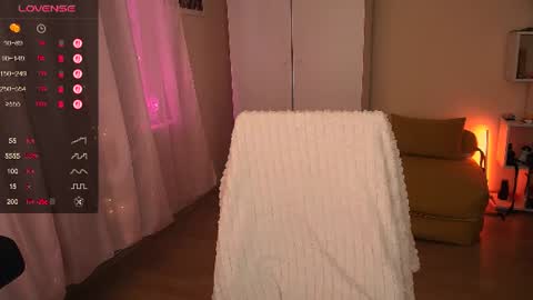 Snapshot of jane_kinn chatting on 06/25/26, 06:51 jane_kinn online show from 06/25/26, 06:51