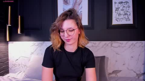 Jane online show from 01/21/25, 09:35