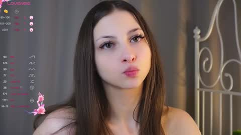 Jennifer  online show from 02/14/25, 02:02