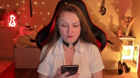 Jane online show from 02/27/25, 12:21