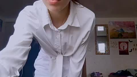 Snapshot of janenezinn chatting on 04/21/26, 07:47 Sofia online show from 04/21/26, 07:47