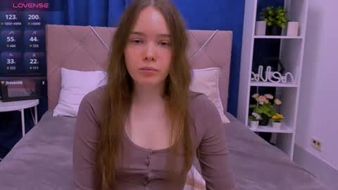 Snapshot of janenichols chatting on 02/01/26, 01:48 Jane online show from 02/01/26, 01:48