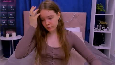 Snapshot of janenichols chatting on 03/17/26, 01:21 Jane online show from 03/17/26, 01:21