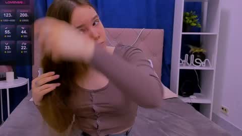 Snapshot of janenichols chatting on 03/19/26, 01:31 Jane online show from 03/19/26, 01:31