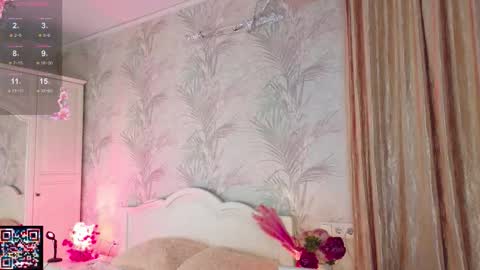 Snapshot of janepuff chatting on 09/11/25, 06:46 janepuff online show from 09/11/25, 06:46