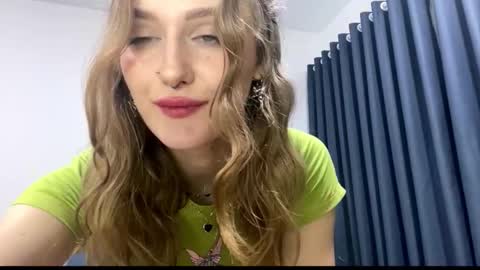 Snapshot of janesspace chatting on 03/18/26, 04:10 Janie online show from 03/18/26, 04:10